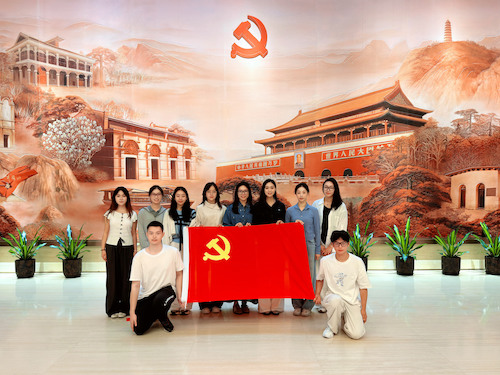 F8BF4F36-84CF-44C9-AAFD-C359005B3892-74874-00000FF4E2AF9E9F